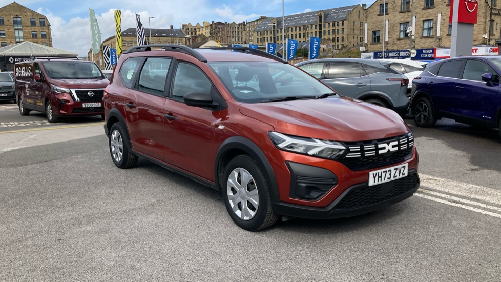 Dacia Jogger 1.0 TCe Essential 5dr Petrol Estate - Image 8