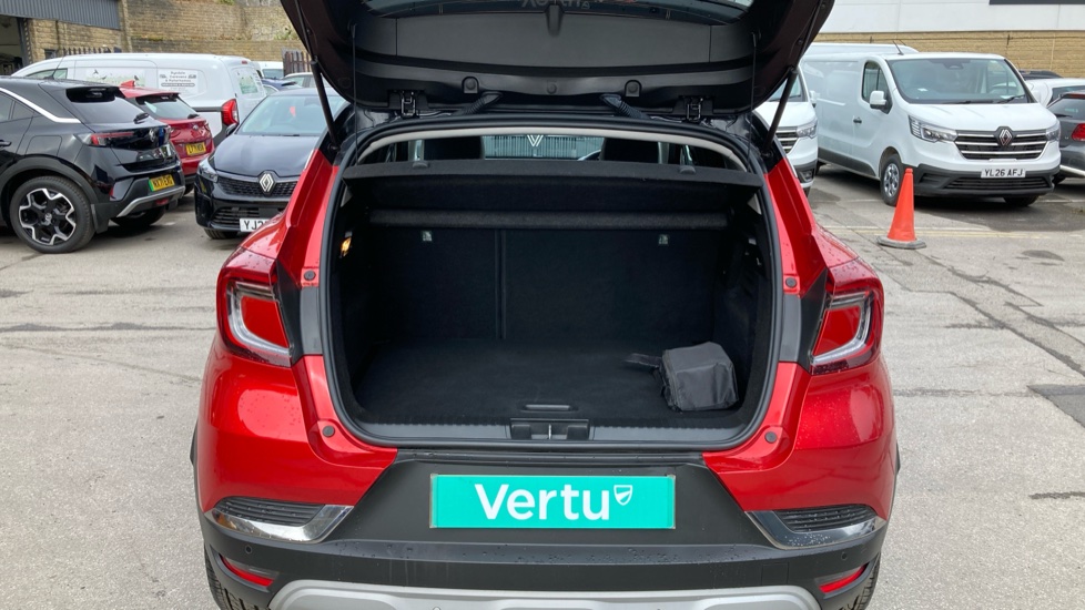 Renault Captur 1.6 E-Tech full hybrid 145 Techno 5dr Auto Hybrid Hatchback - Image 4