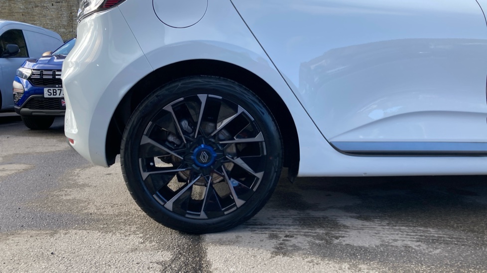 Renault Clio 1.6 E-TECH full hybrid 145 Esprit Alpine 5dr Auto Hybrid Hatchback - Image 7