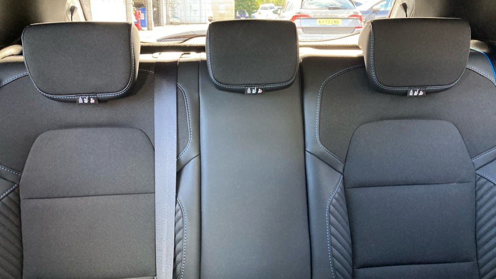 Renault Clio 1.6 E-TECH full hybrid 145 Esprit Alpine 5dr Auto Hybrid Hatchback - Image 15