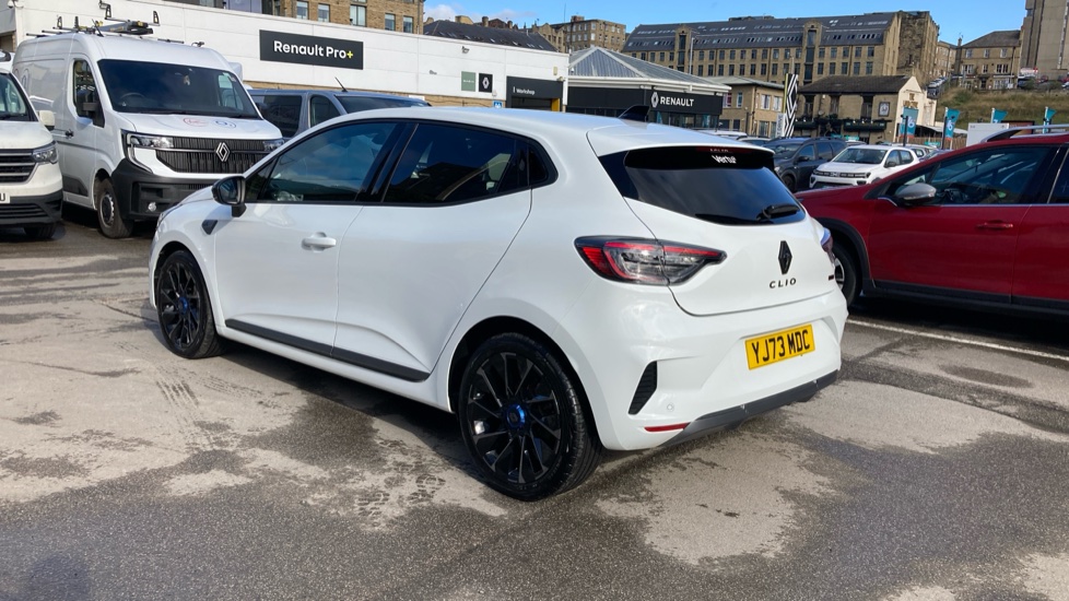 Renault Clio 1.6 E-TECH full hybrid 145 Esprit Alpine 5dr Auto Hybrid Hatchback - Image 17