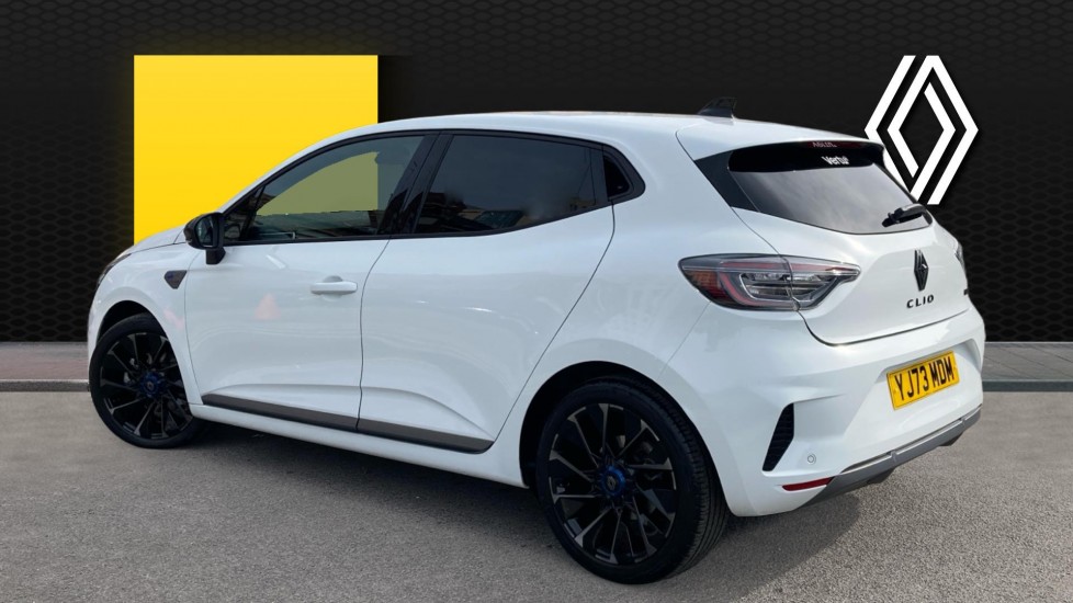 Renault Clio 1.6 E-TECH full hybrid 145 Esprit Alpine 5dr Auto Hybrid Hatchback - Image 2