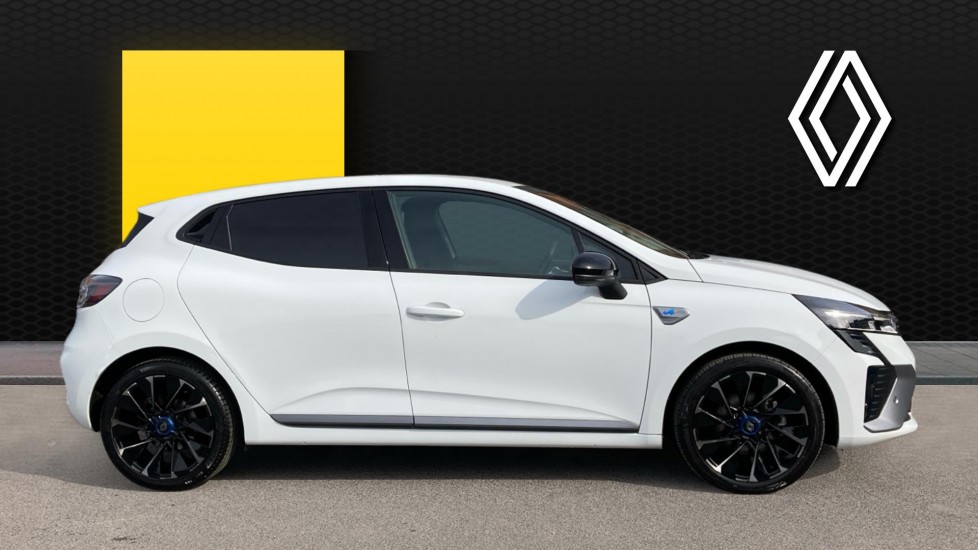 Renault Clio 1.6 E-TECH full hybrid 145 Esprit Alpine 5dr Auto Hybrid Hatchback - Image 5