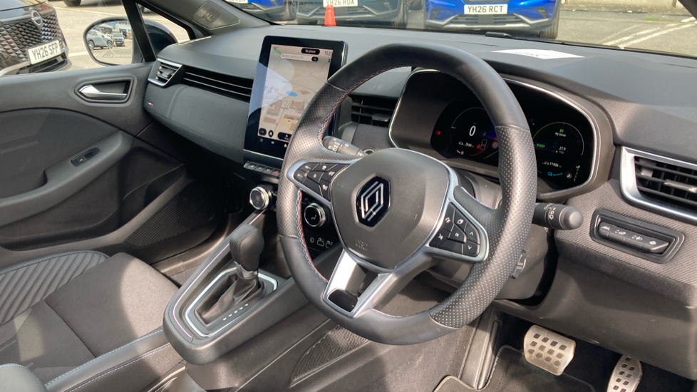 Renault Clio 1.6 E-TECH full hybrid 145 Esprit Alpine 5dr Auto Hybrid Hatchback - Image 11