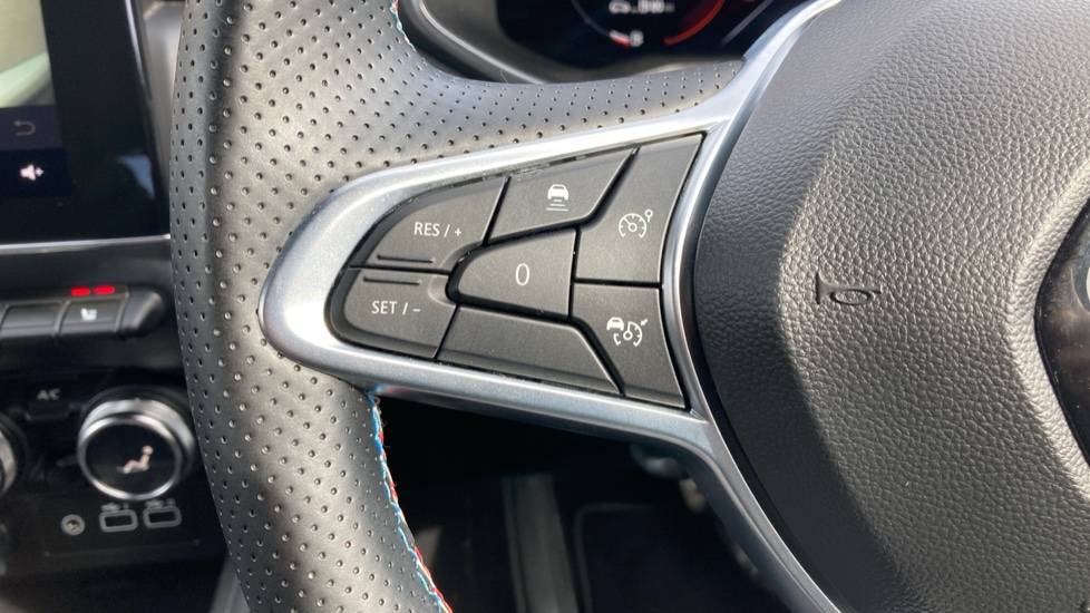 Renault Clio 1.6 E-TECH full hybrid 145 Esprit Alpine 5dr Auto Hybrid Hatchback - Image 28
