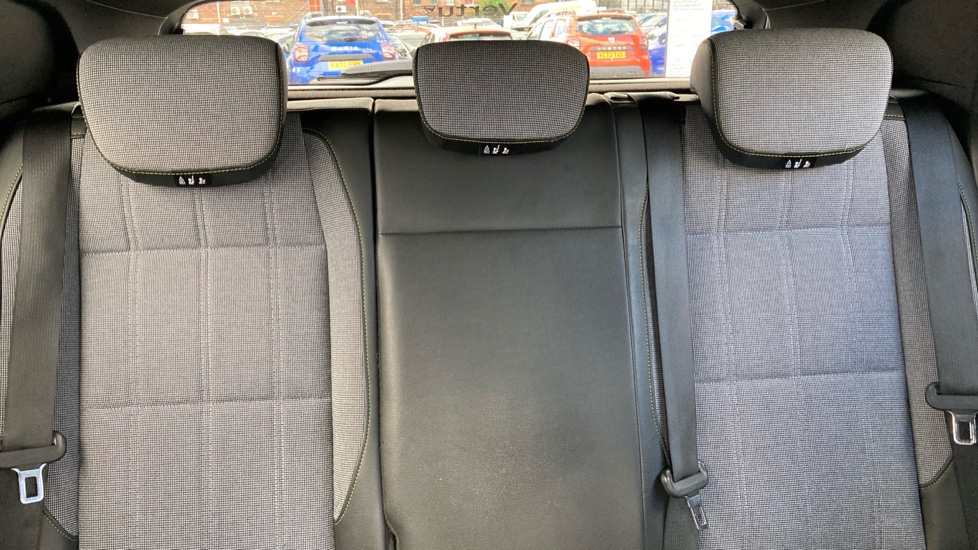 Renault Megane E-Tech EV60 160kW Techno 60kWh Optimum Charge 5dr Auto Electric Hatchback - Image 15