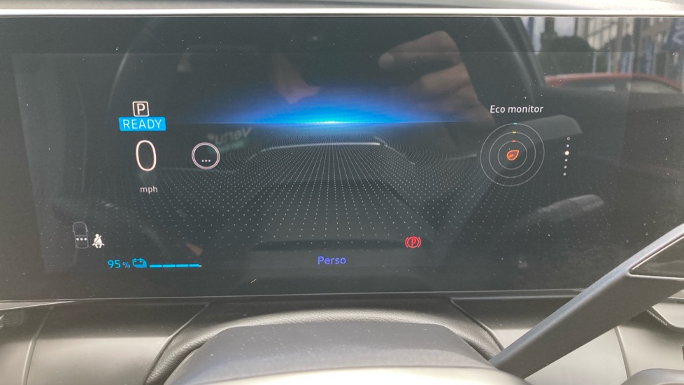 Renault Megane E-Tech EV60 160kW Techno 60kWh Optimum Charge 5dr Auto Electric Hatchback - Image 18