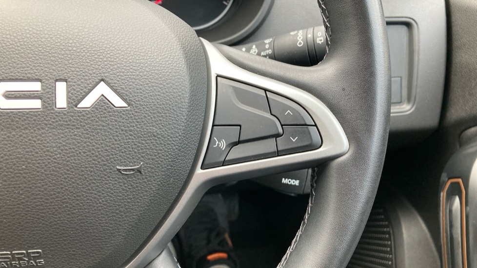 Dacia Duster 1.3 TCe 130 Extreme 5dr Petrol Estate - Image 26