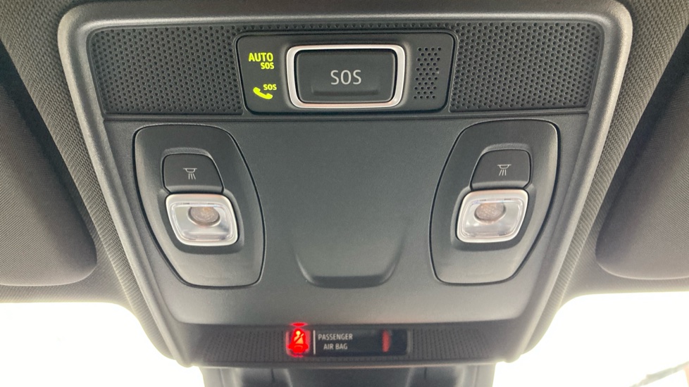 Renault Clio 1.0 TCe 100 RS Line 5dr Petrol Hatchback - Image 27