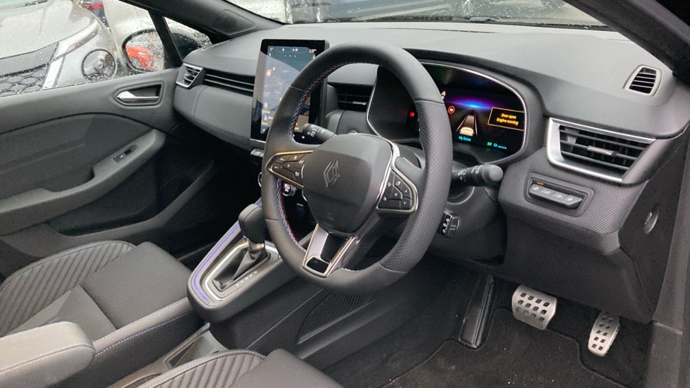 Renault Clio 1.6 E-TECH full hybrid 145 Esprit Alpine 5dr Auto Hybrid Hatchback - Image 11