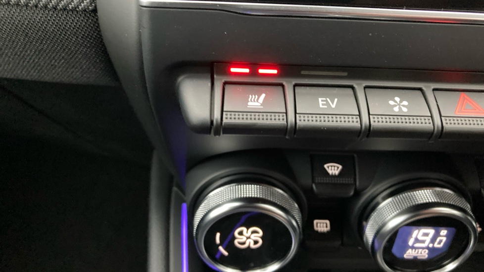 Renault Clio 1.6 E-TECH full hybrid 145 Esprit Alpine 5dr Auto Hybrid Hatchback - Image 23
