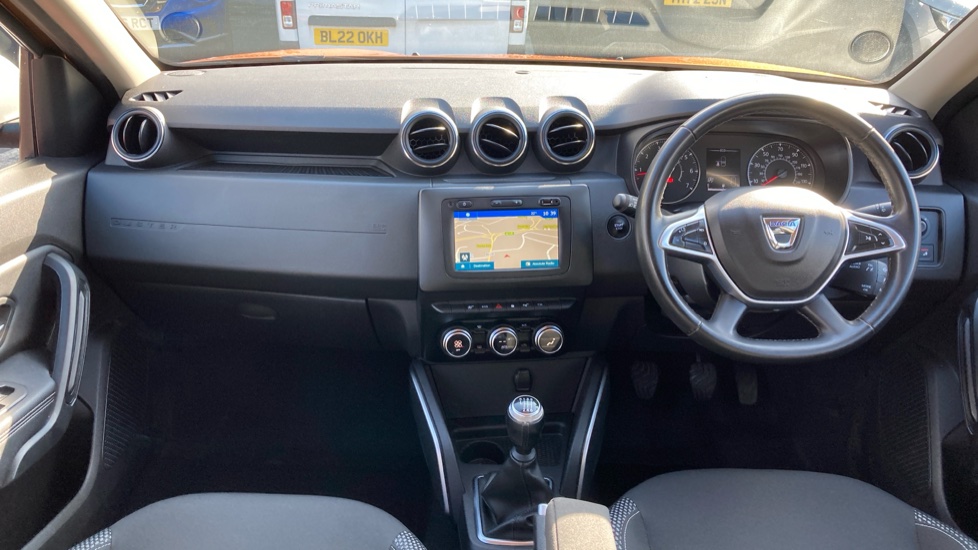 Dacia Duster 1.3 TCe 150 Prestige 5dr Petrol Estate - Image 10