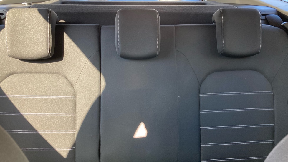 Dacia Duster 1.3 TCe 150 Prestige 5dr Petrol Estate - Image 15