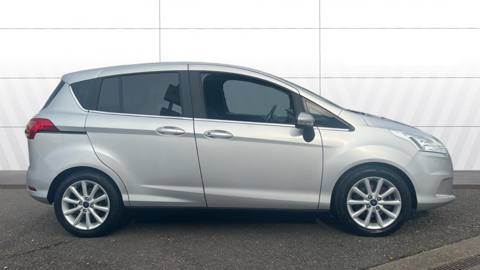 Ford B-MAX 1.0 EcoBoost 125 Titanium Navigator 5dr Petrol Hatchback - Image 5