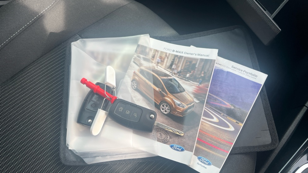 Ford B-MAX 1.0 EcoBoost 125 Titanium Navigator 5dr Petrol Hatchback - Image 19