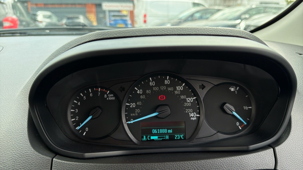 Ford KA+ 1.2 Zetec 5dr Petrol Hatchback - Image 18