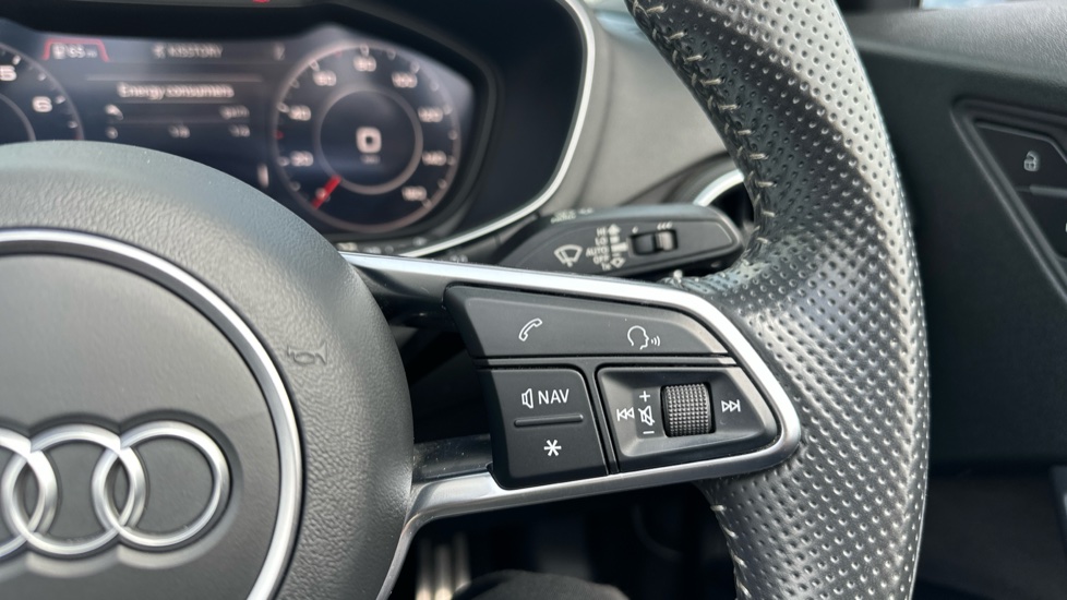 Audi TT 1.8T FSI S Line 2dr Petrol Roadster - Image 26