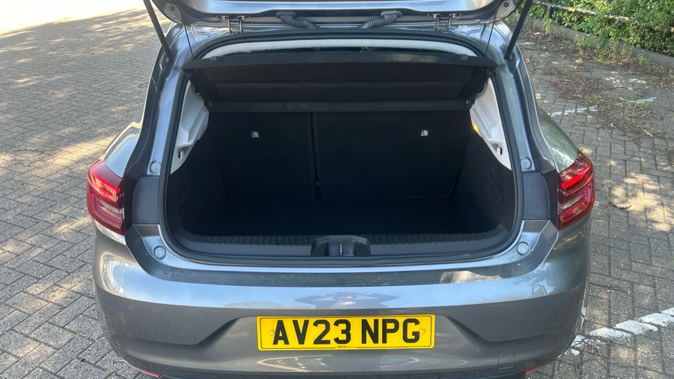 Renault Clio 1.6 E-TECH full hybrid 145 Evolution 5dr Auto Hybrid Hatchback - Image 4