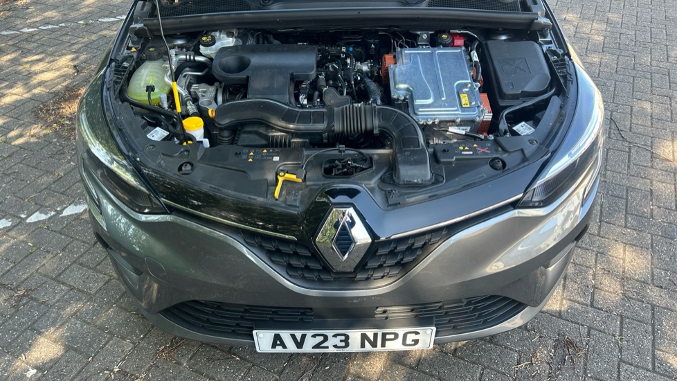 Renault Clio 1.6 E-TECH full hybrid 145 Evolution 5dr Auto Hybrid Hatchback - Image 8