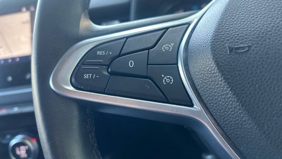 Renault Clio 1.6 E-TECH full hybrid 145 Evolution 5dr Auto Hybrid Hatchback - Image 22