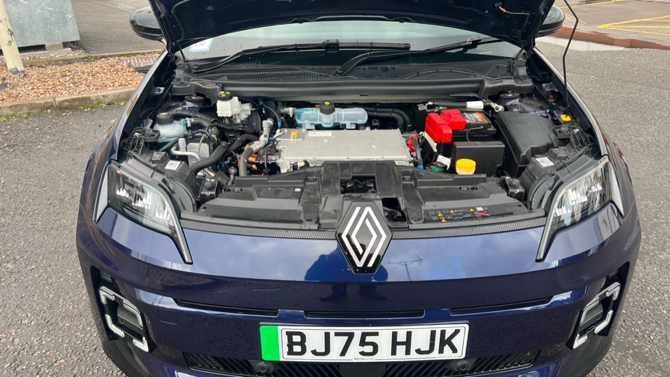 Renault 5 110kW Iconic Five Comfort Range 52kWh 5dr Auto Electric Hatchback - Image 8