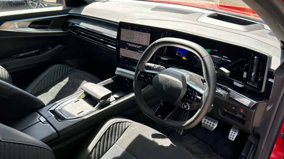 Renault Rafale E-Tech FHEV Techno Esprit Alpine 5dr Auto 4C Hybrid Estate - Image 11
