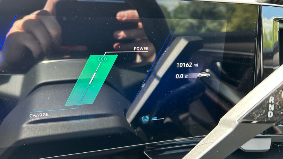 Renault Rafale E-Tech FHEV Techno Esprit Alpine 5dr Auto 4C Hybrid Estate - Image 18