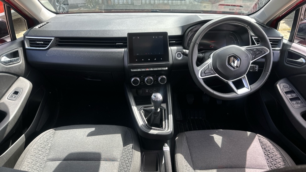 Renault Clio 1.0 TCe 90 Evolution 5dr Petrol Hatchback - Image 10