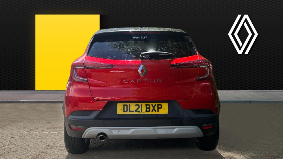 Renault Captur 1.3 TCE 140 Iconic 5dr Petrol Hatchback - Image 6
