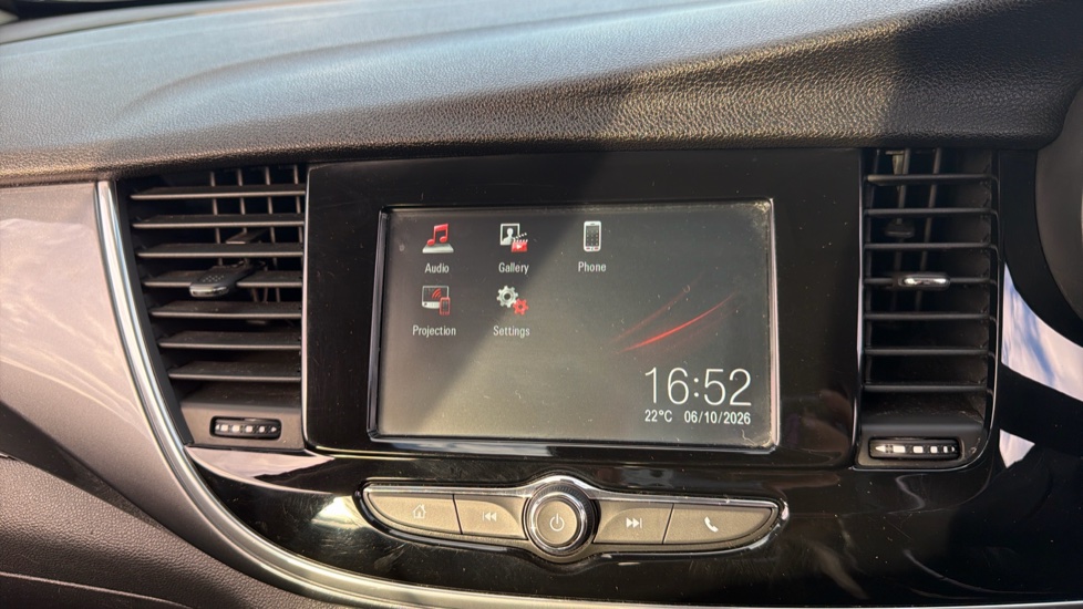 Vauxhall Mokka X 1.6CDTi ecoTEC D [136] Active 5dr Diesel Hatchback - Image 12