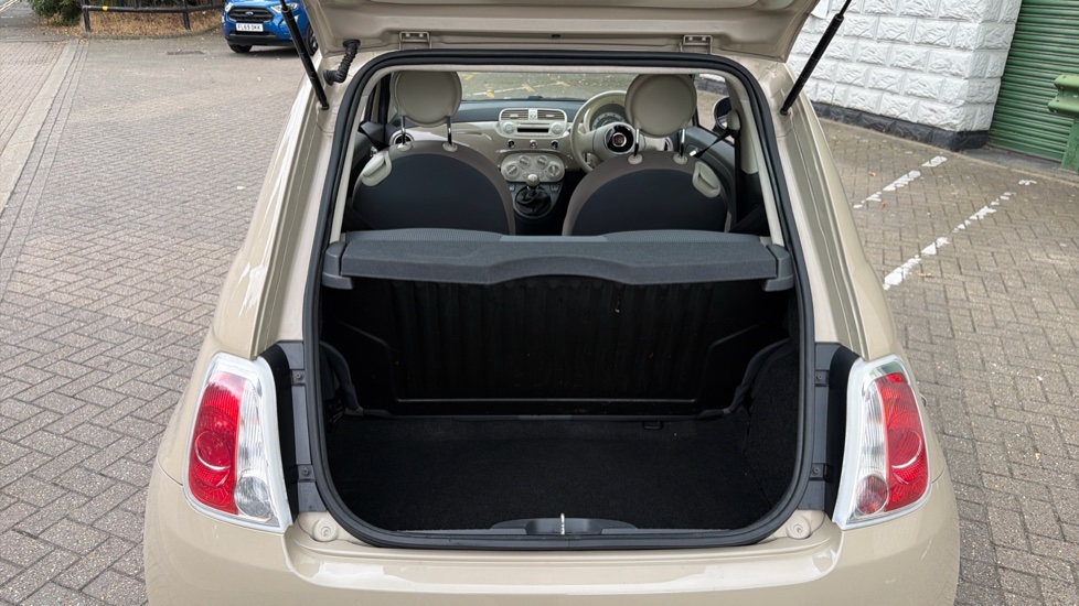 Fiat 500 1.2 Colour Therapy 3dr Petrol Hatchback - Image 4