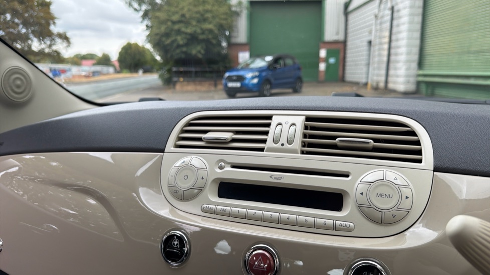 Fiat 500 1.2 Colour Therapy 3dr Petrol Hatchback - Image 12
