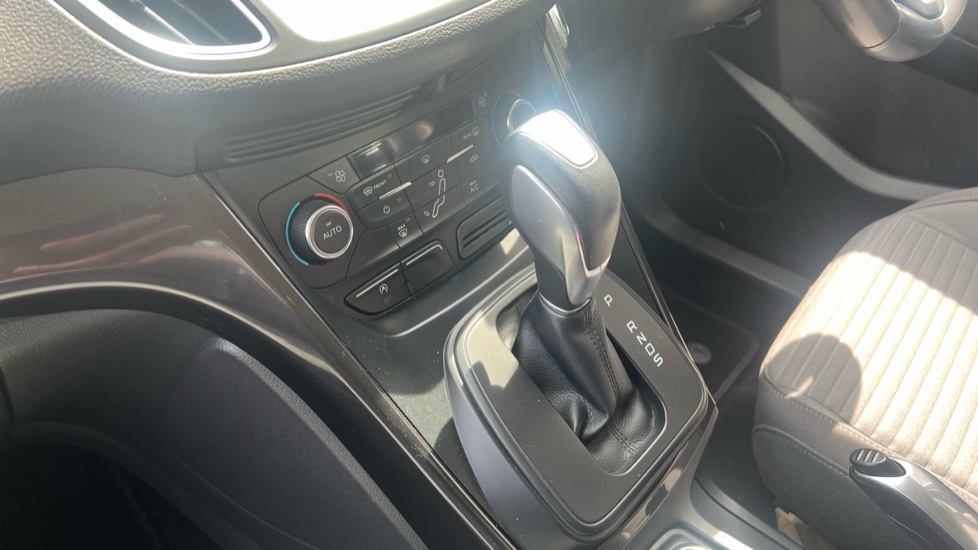 Ford C-MAX 2.0 TDCi Titanium 5dr Powershift Diesel Estate - Image 13
