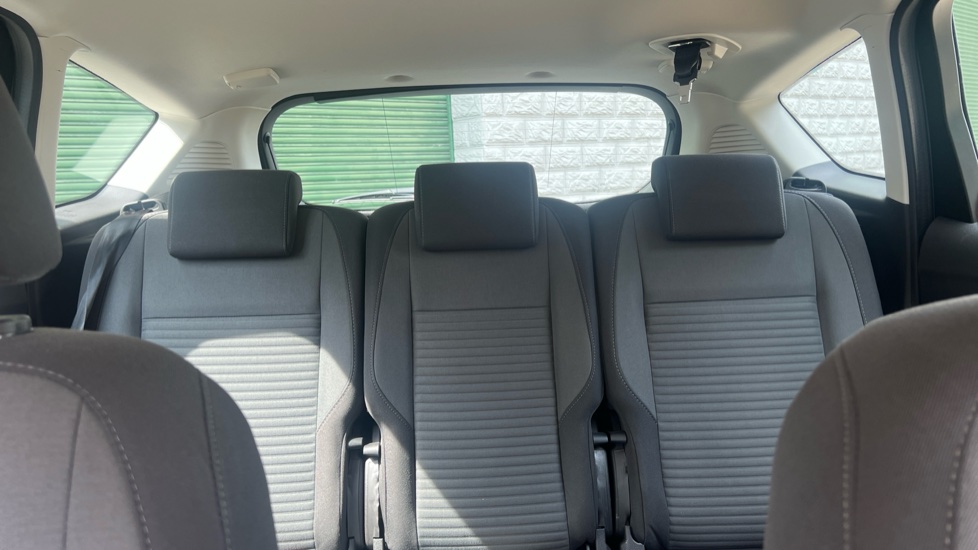 Ford C-MAX 2.0 TDCi Titanium 5dr Powershift Diesel Estate - Image 15