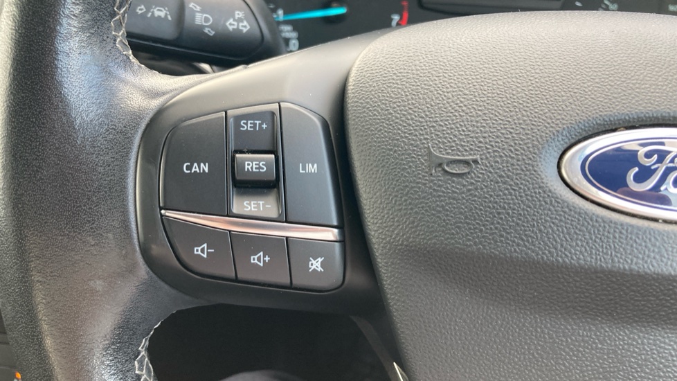 Ford Fiesta 1.0 EcoBoost Zetec 5dr Petrol Hatchback - Image 22