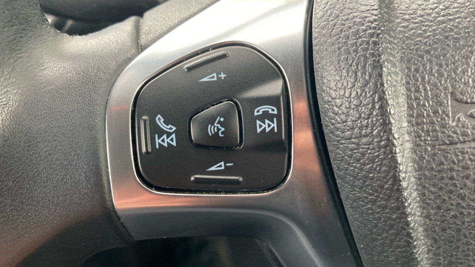 Ford EcoSport 1.0 EcoBoost 140 Titanium S 5dr Petrol Hatchback - Image 21