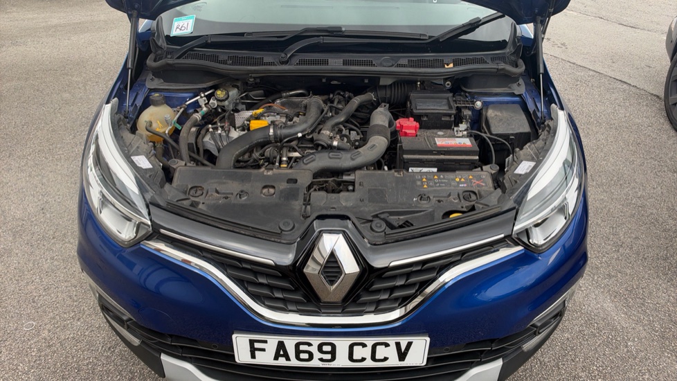 Renault Captur 0.9 TCE 90 GT Line 5dr Petrol Hatchback - Image 8