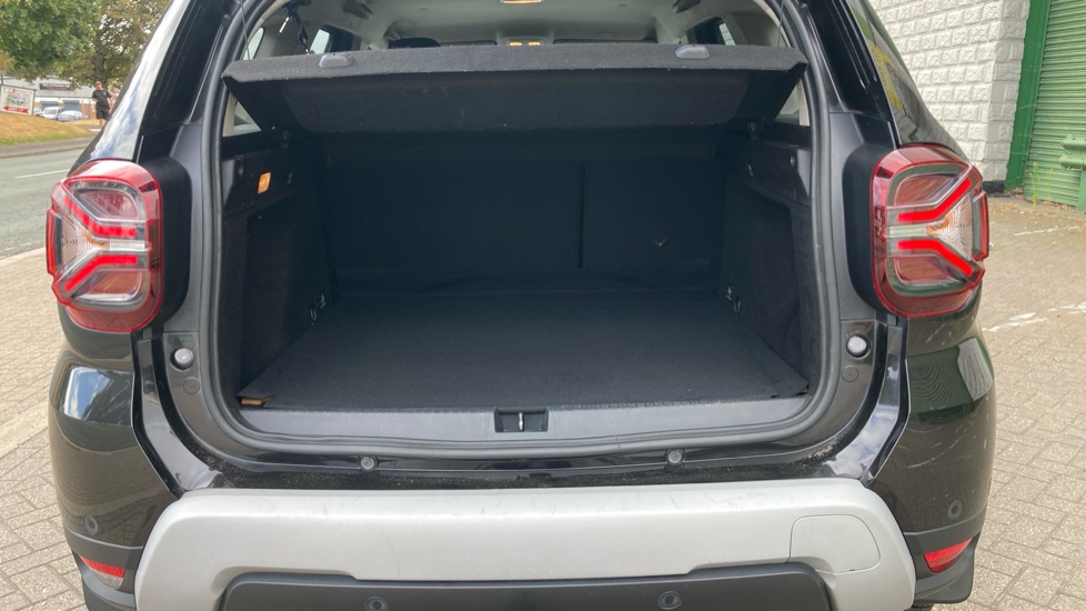 Dacia Duster 1.5 Blue dCi Prestige 5dr 4X4 Diesel Estate - Image 4