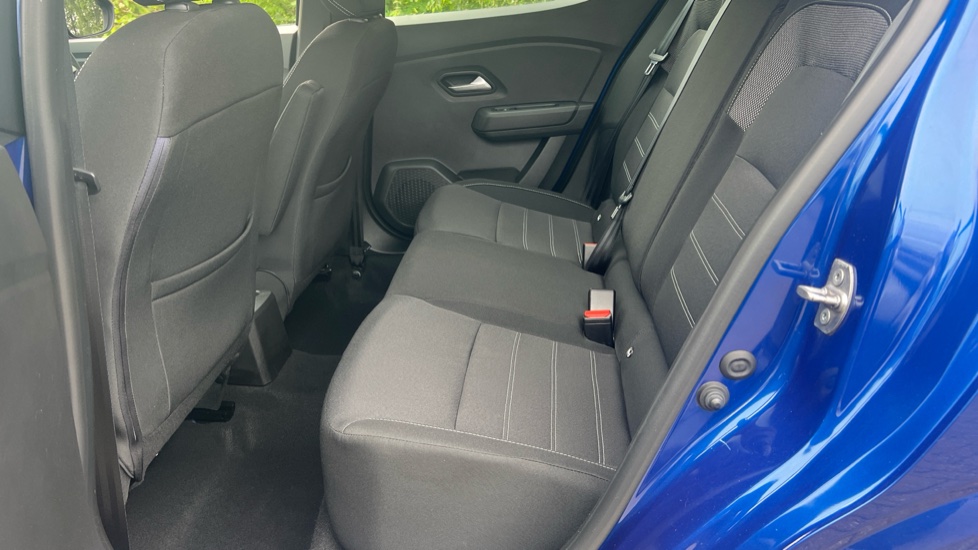 Dacia Sandero 1.0 TCe Comfort 5dr Petrol Hatchback - Image 16