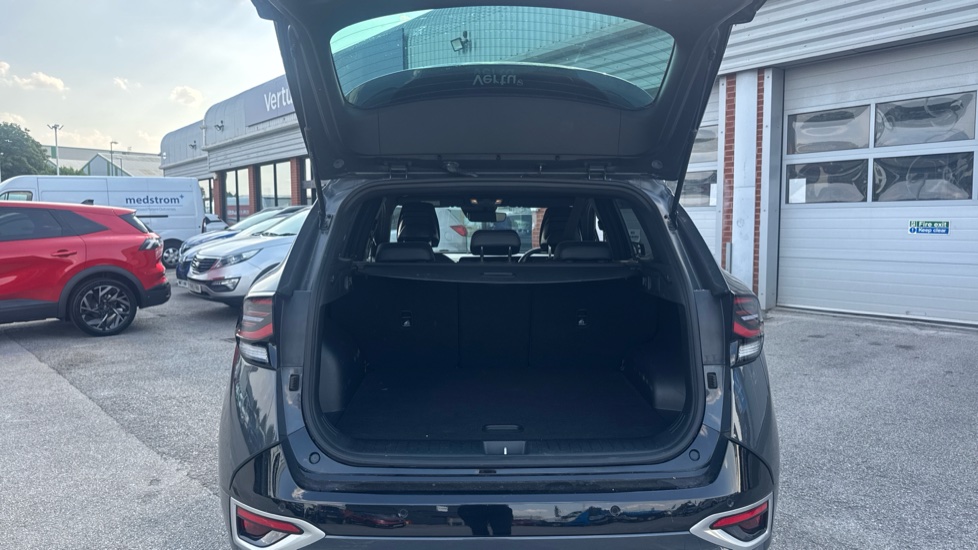 Kia Sportage 1.6T GDi ISG GT-Line 5dr Petrol Estate - Image 4