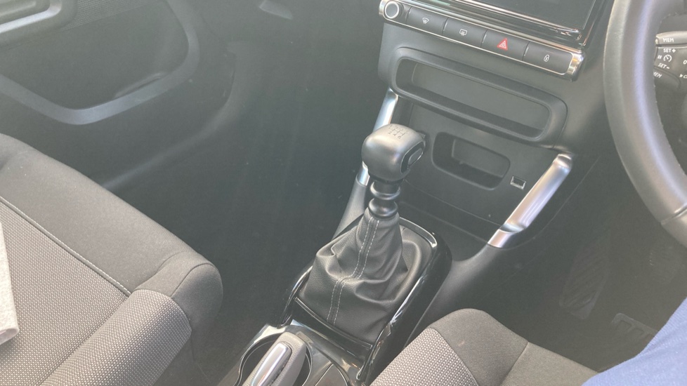 Citroen C3 Aircross 1.2 PureTech 110 You 5dr Petrol Hatchback - Image 13
