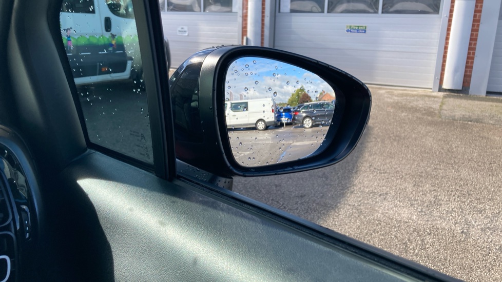 Citroen C3 Aircross 1.2 PureTech 110 You 5dr Petrol Hatchback - Image 26