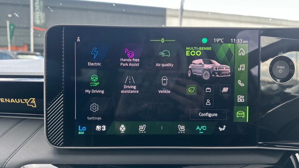 Renault 4 110kW Iconic+ 52kWh Comfort range 5dr Auto Electric Estate - Image 33
