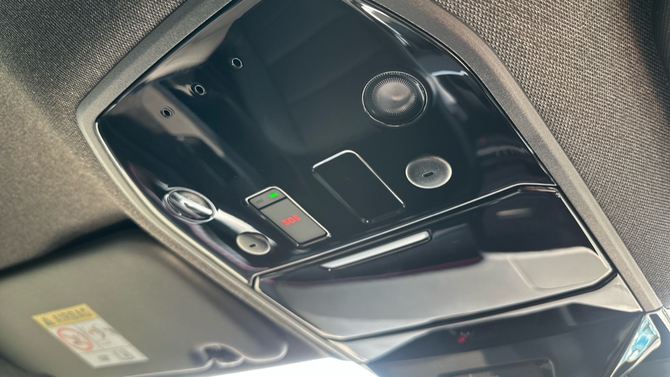 Renault Austral E-Tech Full Hybrid Techno Esprit Alpine 5dr Auto Hybrid Estate - Image 34