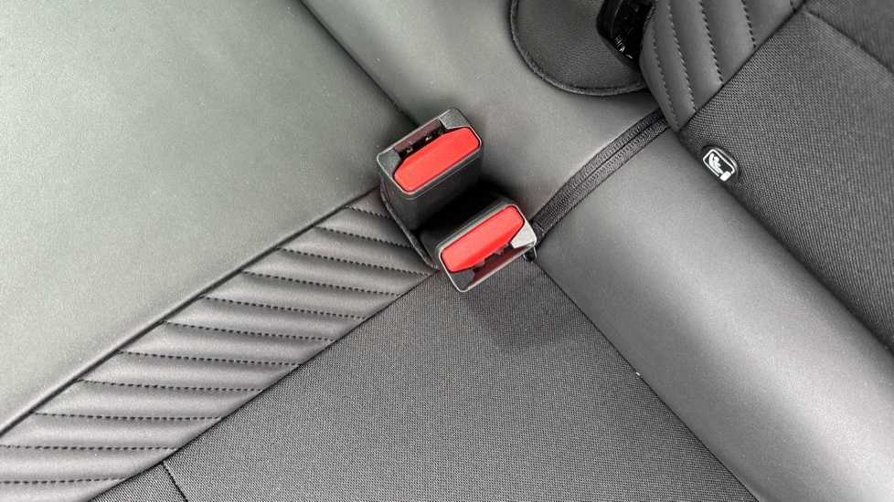 Renault Symbioz 1.8 E-Tech FHEV 160 Techno Esprit Alpine 5dr Auto Hybrid Estate - Image 17
