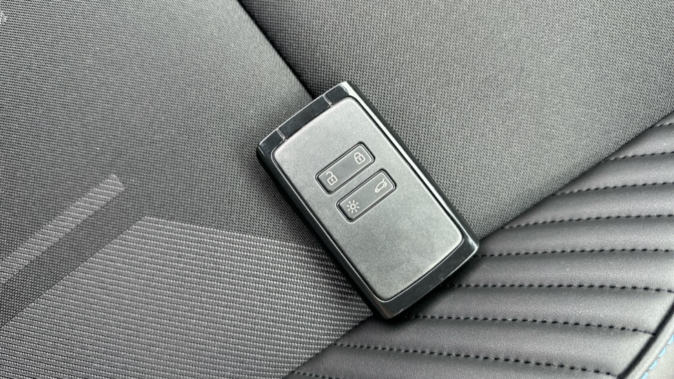 Renault Symbioz 1.8 E-Tech FHEV 160 Techno Esprit Alpine 5dr Auto Hybrid Estate - Image 20