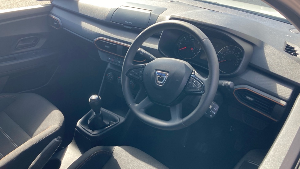 Dacia Sandero Stepway 1.0 TCe Essential 5dr Petrol Hatchback - Image 11