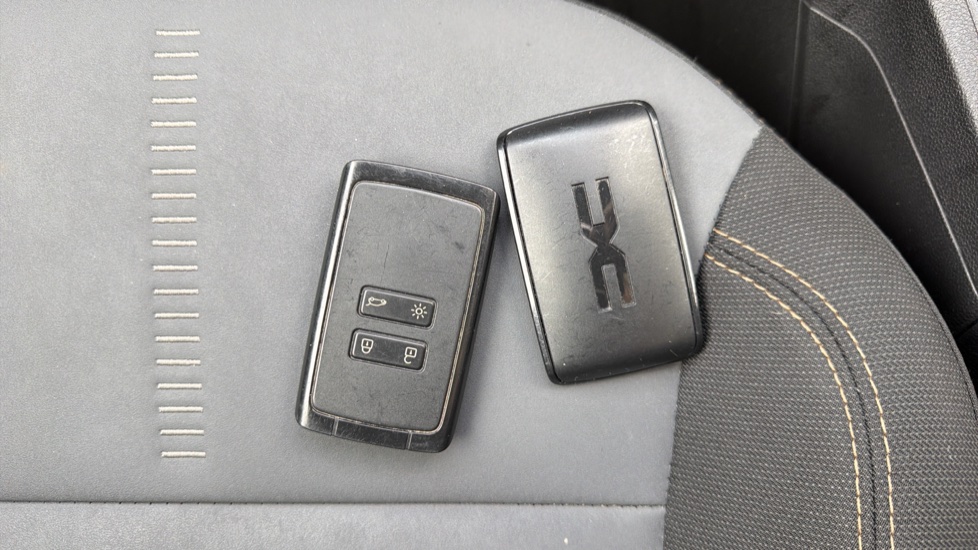 Dacia Jogger 1.6 HEV Extreme 5dr Auto Hybrid Estate - Image 20