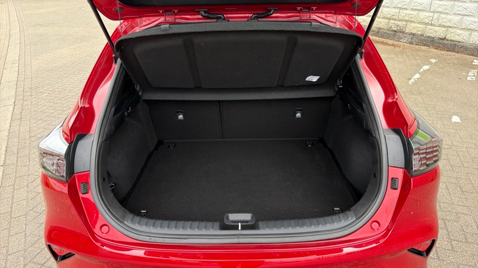 Kia Xceed 1.5T GDi ISG GT-Line 5dr Petrol Hatchback - Image 4