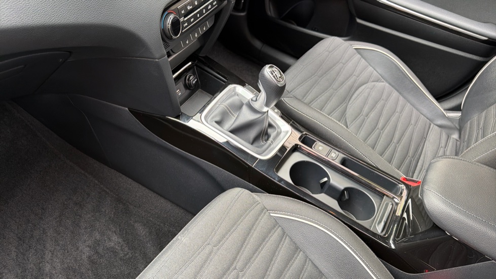 Kia Xceed 1.5T GDi ISG GT-Line 5dr Petrol Hatchback - Image 13